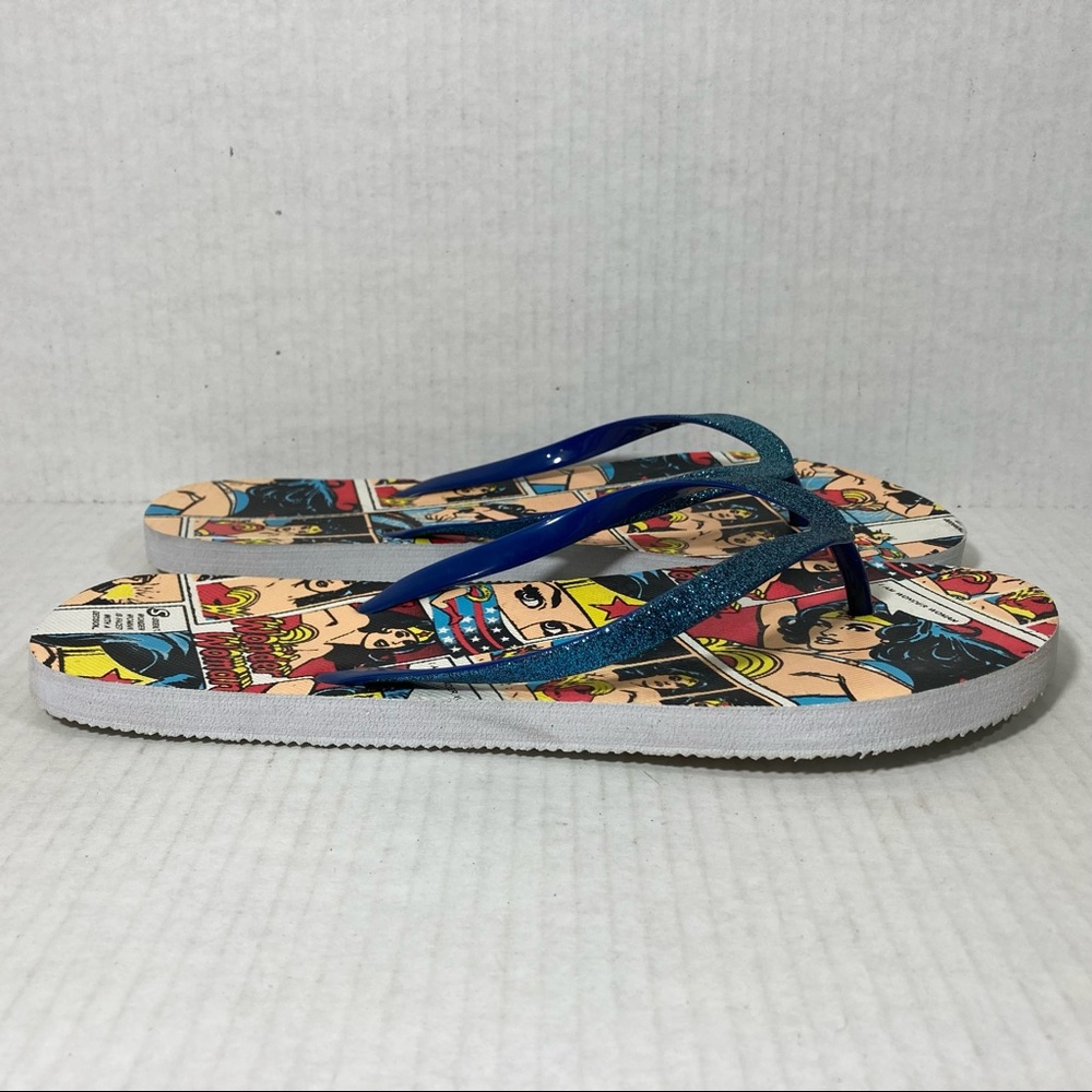 DC Comics Wonder Woman Retro Casual Chic Flip Flops Thong Slippers Sandals Sz 9